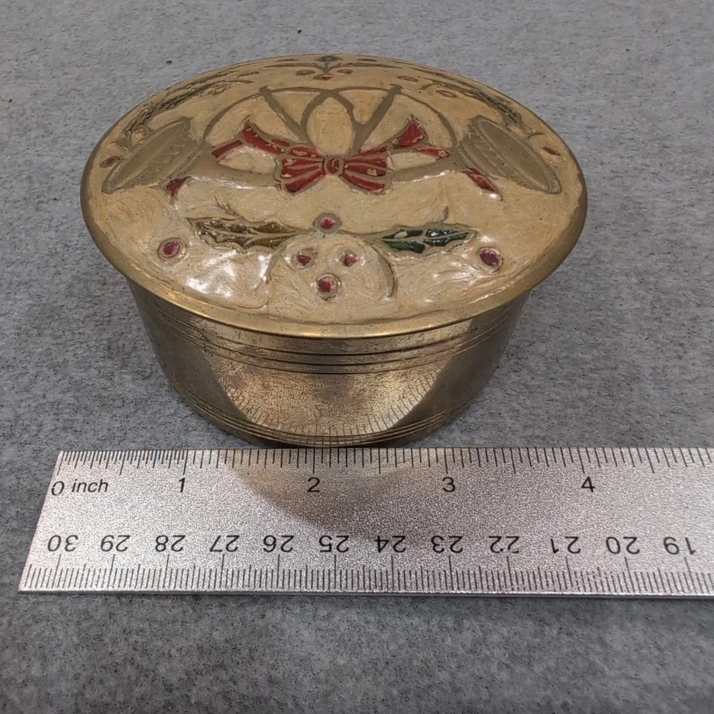 Vintage Brass Trinket‎ Box Decorative Enamel Floral Bow Lid
